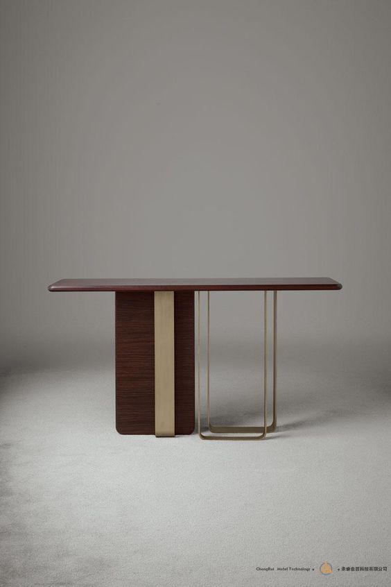 Saint-Germain console