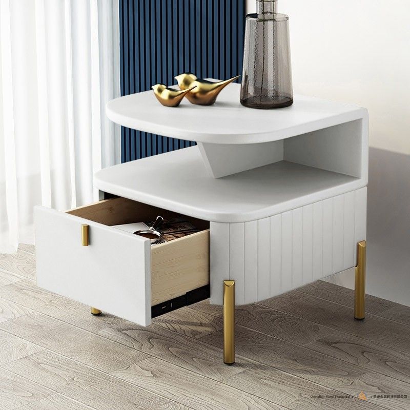white__1Chic White Faux Leather Nightstand Modern Bedside Table with Storage 1-Drawer 白色床头柜白色仿皮革床头柜带