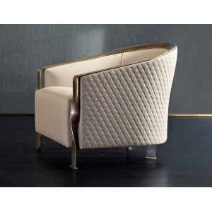 巴黎鲁吉亚诺橱窗里6080白色扶手椅