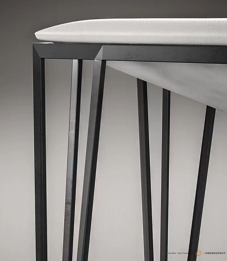 NOVIKOV DESIGNSSTRABO STOOL