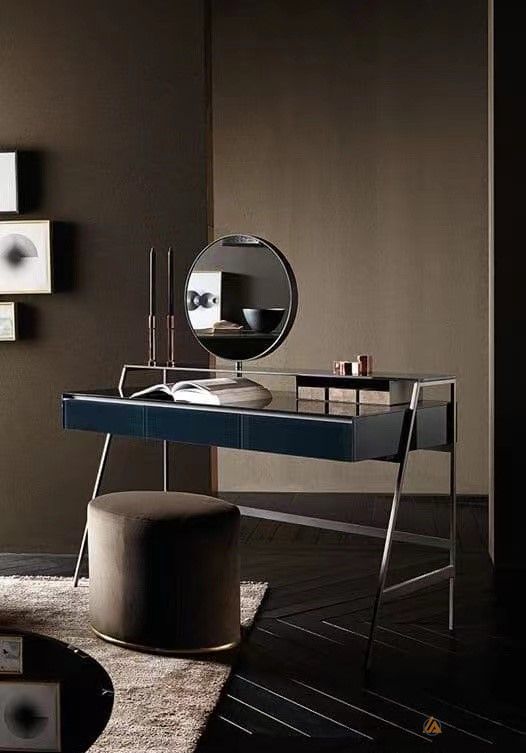 Italian dresser