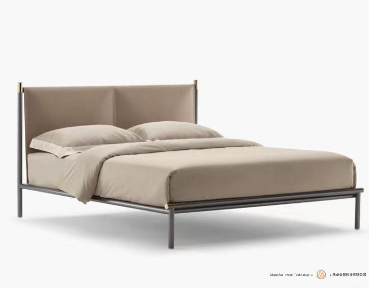 boudoir bed
